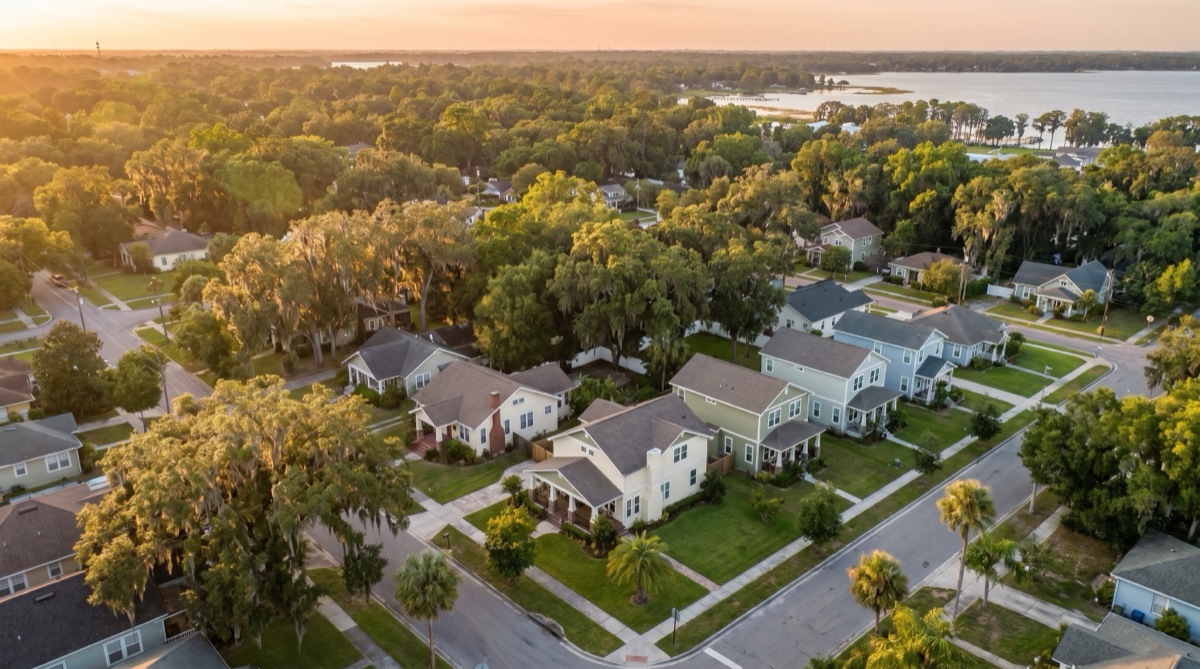 Professional painting service in Sanford FL - JPL Painting serving Seminole County homes